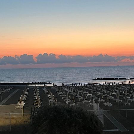 Hotel Cliff Rimini Luaran gambar